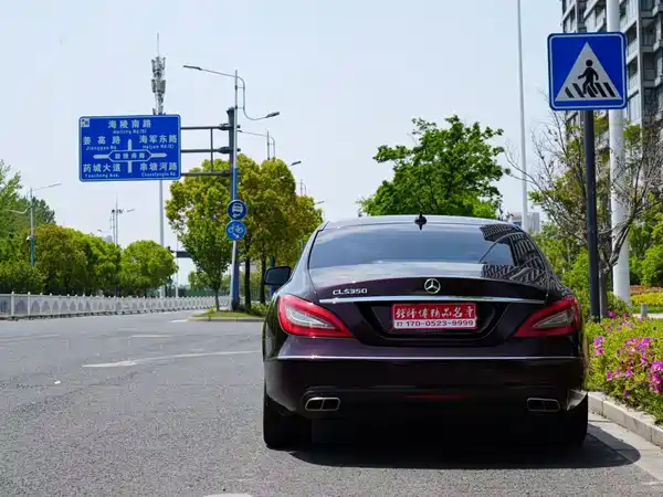 Mercedes-Benz CLS 2012