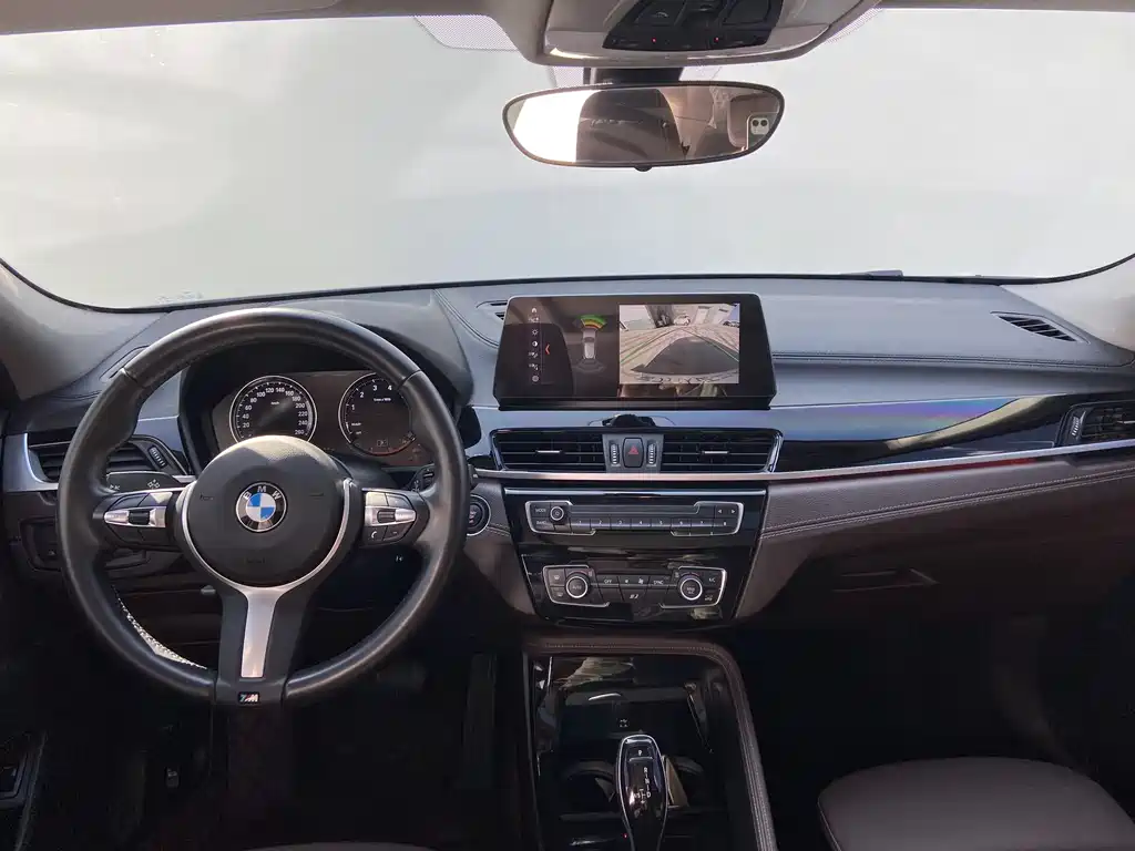 BMW X2 2022 — фото 13