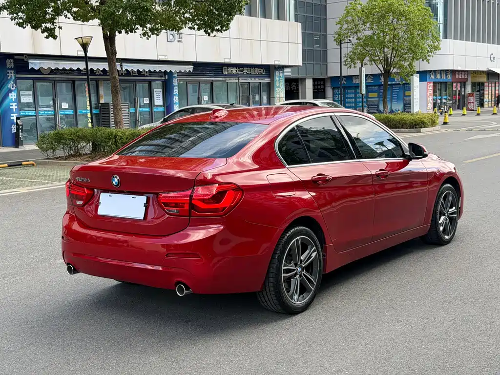 BMW 1 Series 2020