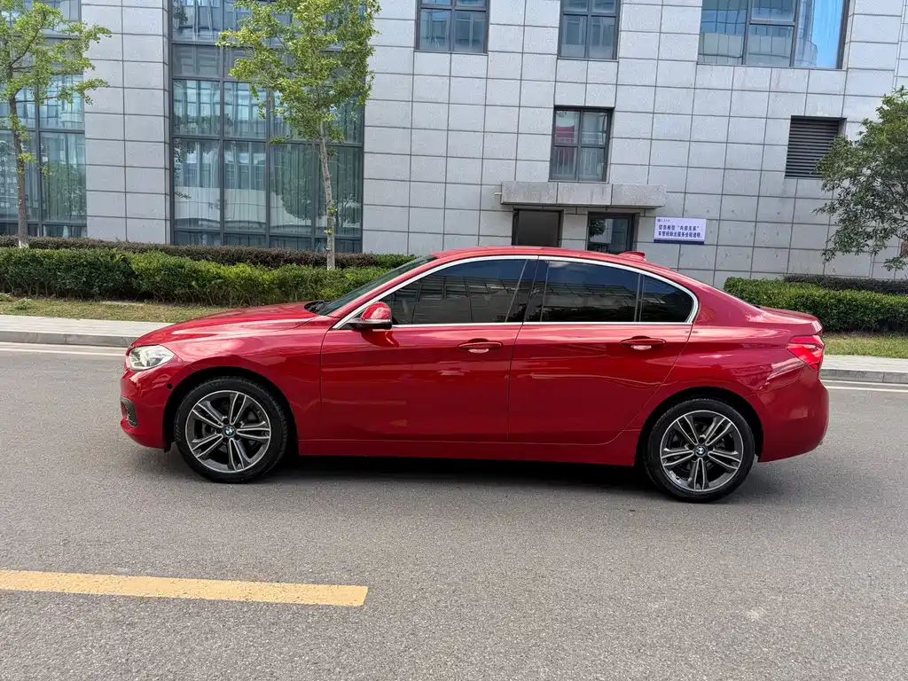 BMW 1 Series 2020