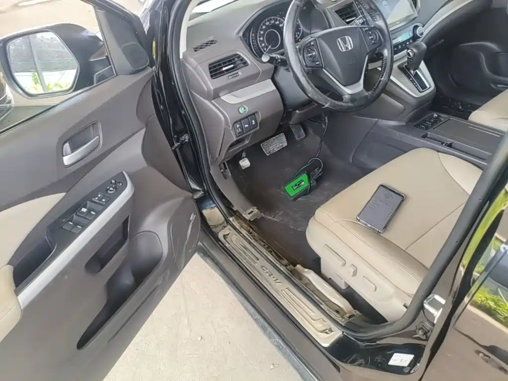 Honda CR-V 2015 — фото 16