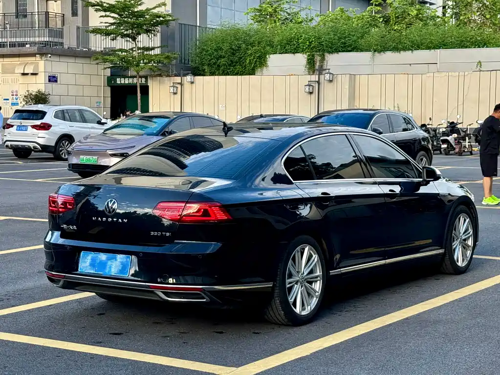 Volkswagen Magotan 2021
