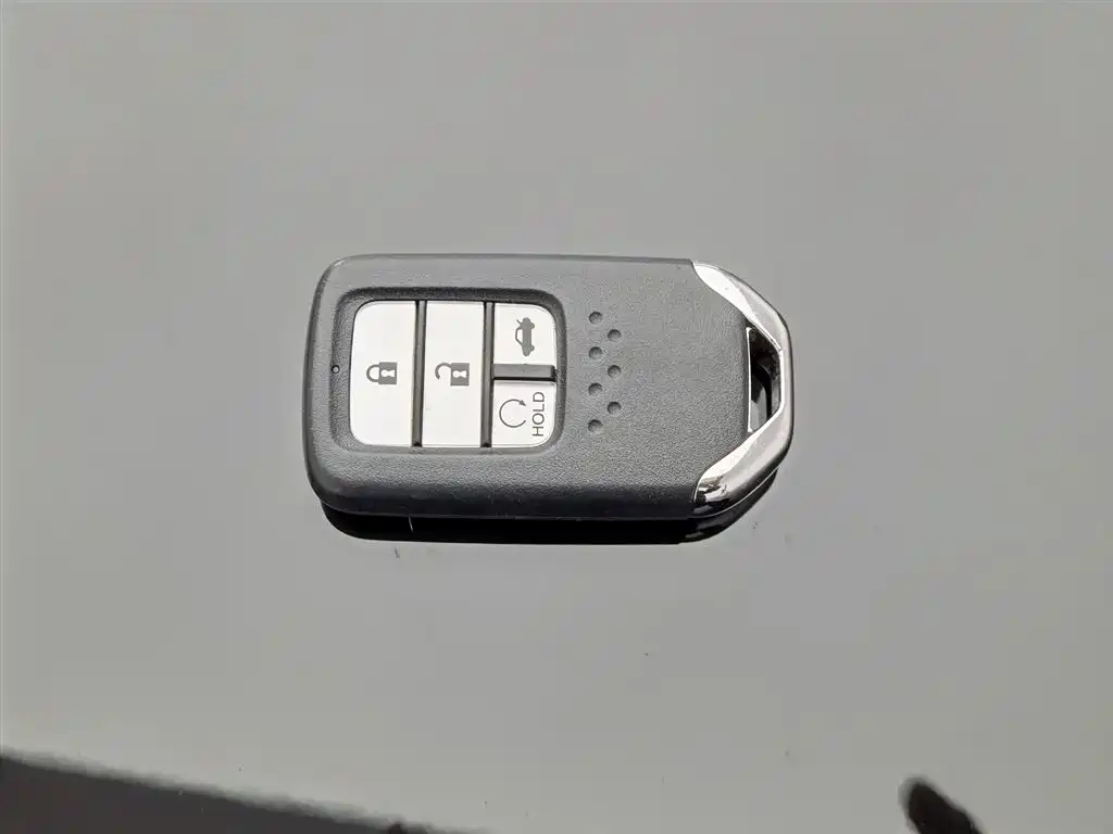 Honda Accord 2017 — фото 19