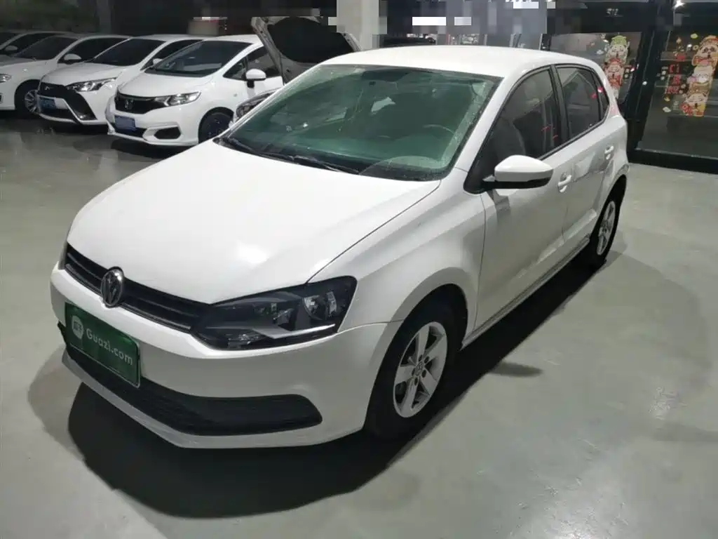 Volkswagen Polo 2016 — фото 1