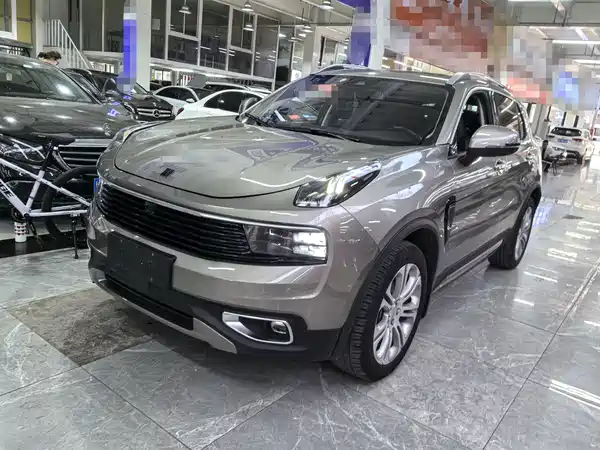 Lynk & Co 01 2019