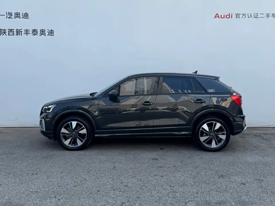 Audi Q2L 2024 — фото 23