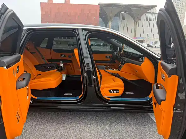 Rolls-Royce Ghost 2023