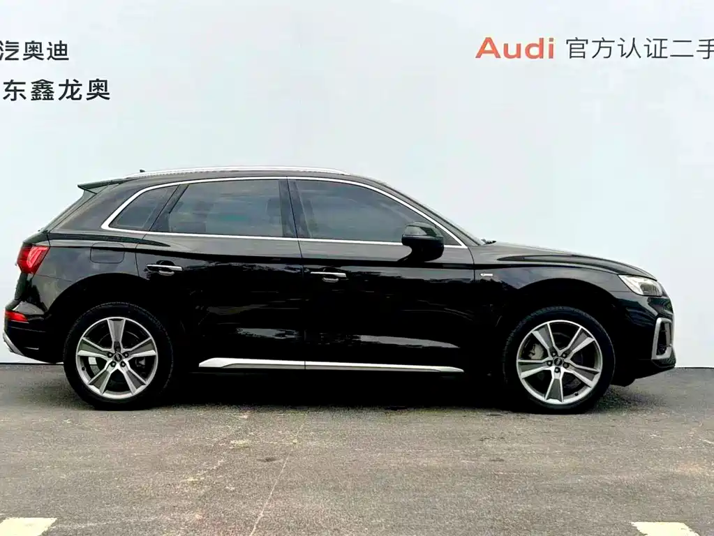 Audi Q5L 2022 — фото 3