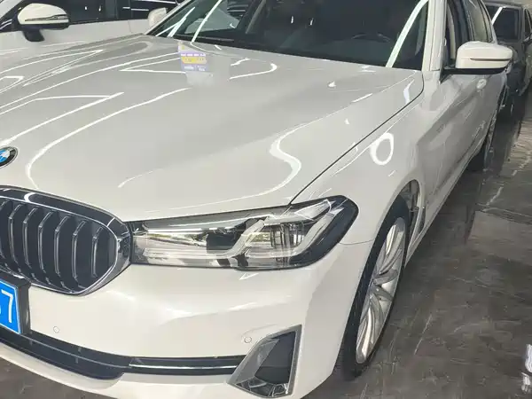 BMW 5 Series 2022