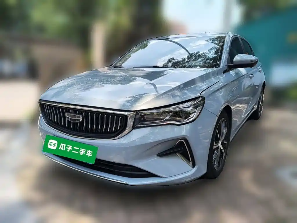 Geely Emgrand 2023