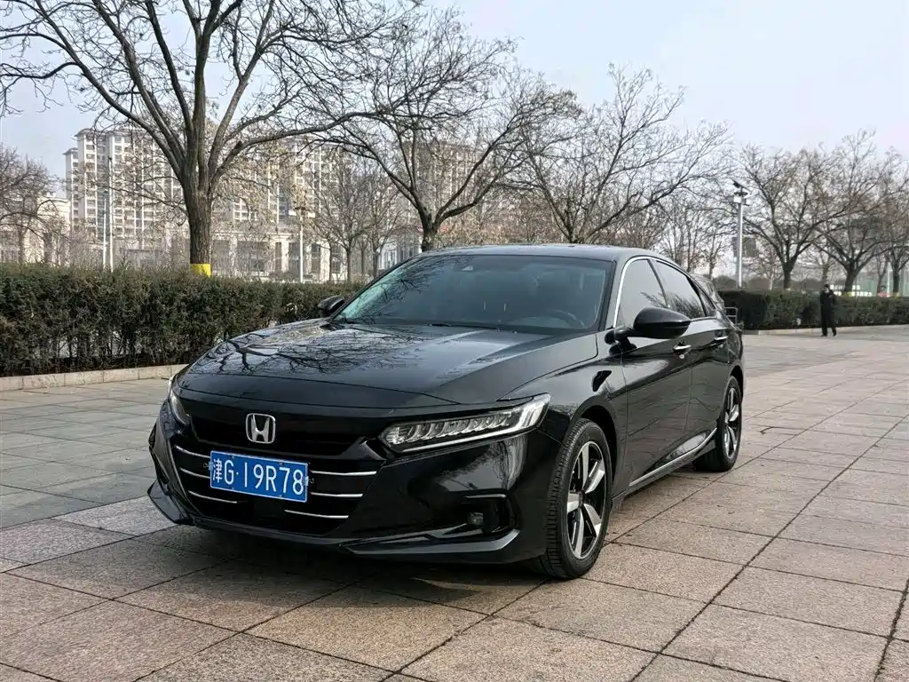Honda Accord 2022 — фото 1