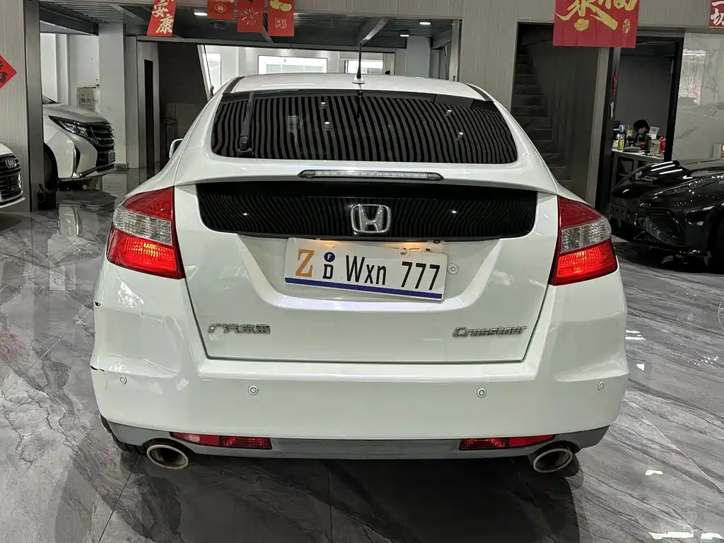 Honda Crosstour 2012 — фото 28
