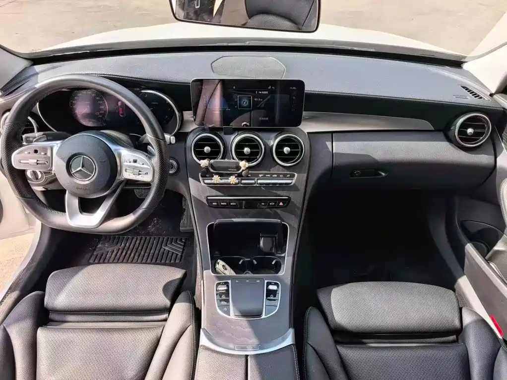 Mercedes-Benz C-Class 2021 — фото 8
