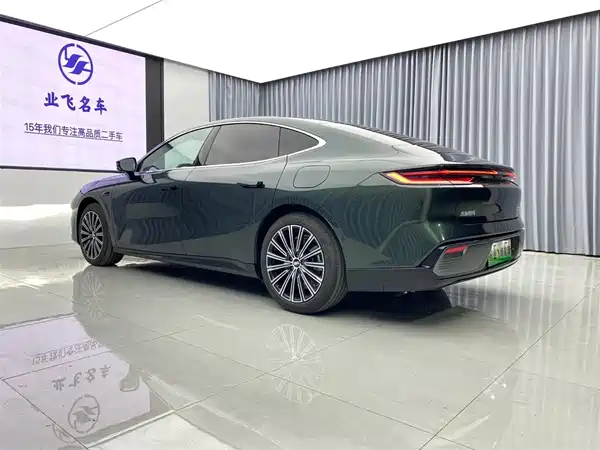 Geely Galaxy Starshine 8 2025