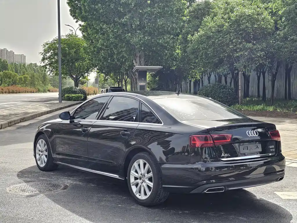 Audi A6L 2018