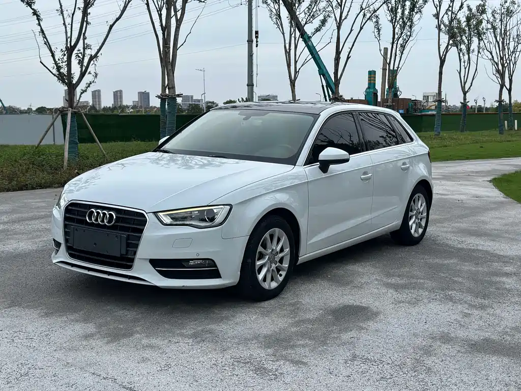 Audi A3 2017 — фото 1