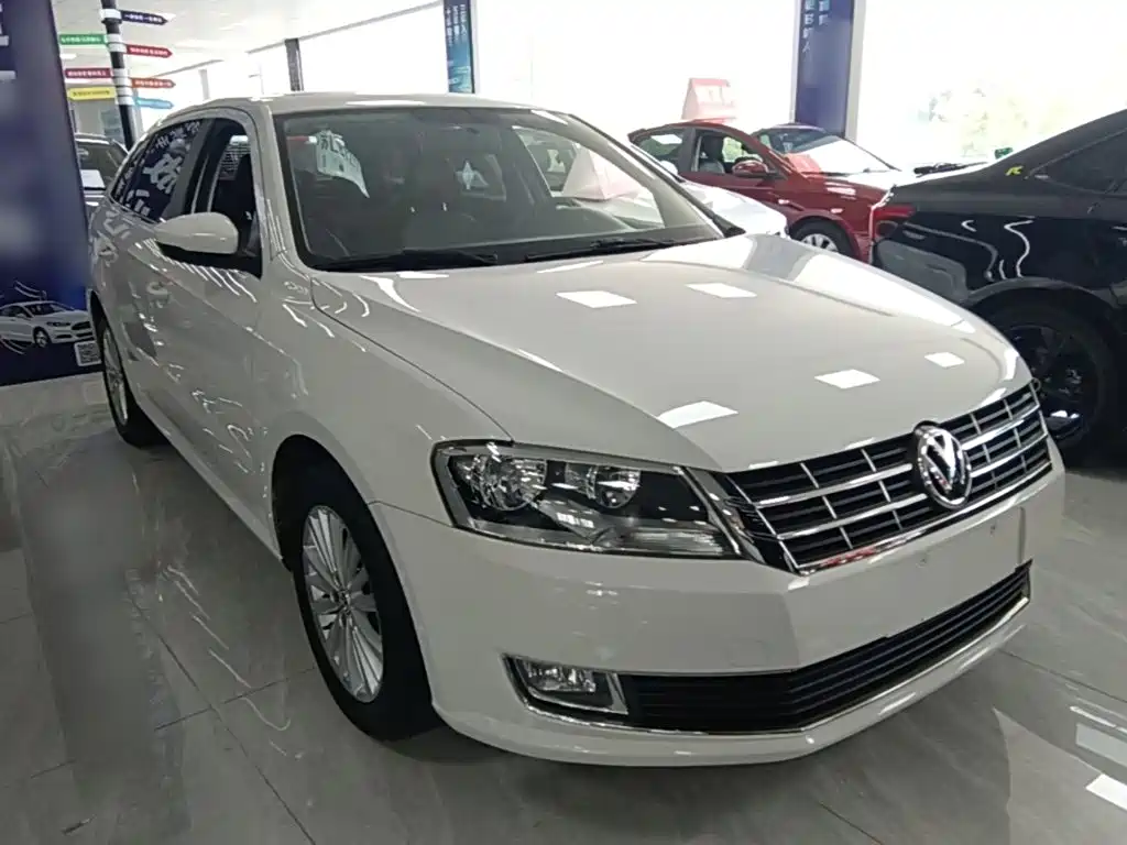 Volkswagen Gran Lavida 2015