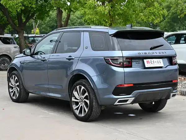 Land Rover Discovery Sport 2021