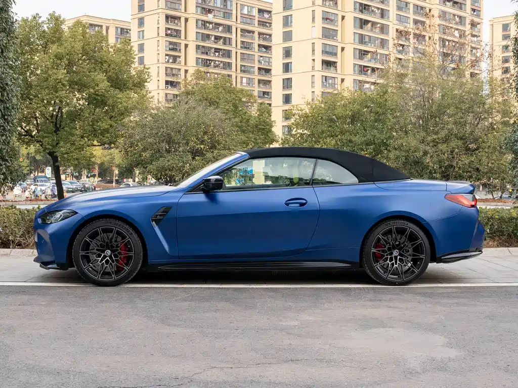 BMW M4 2023 — фото 11