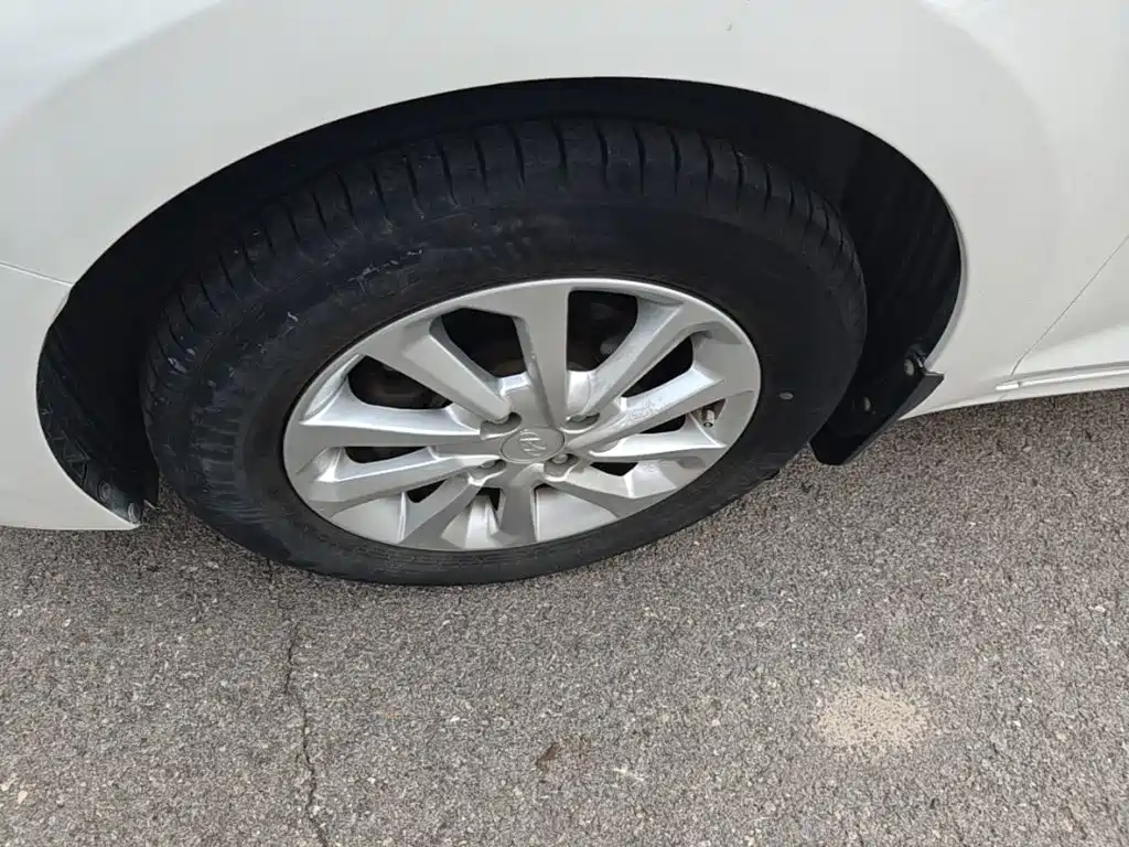 Hyundai Verna 2019 — фото 23