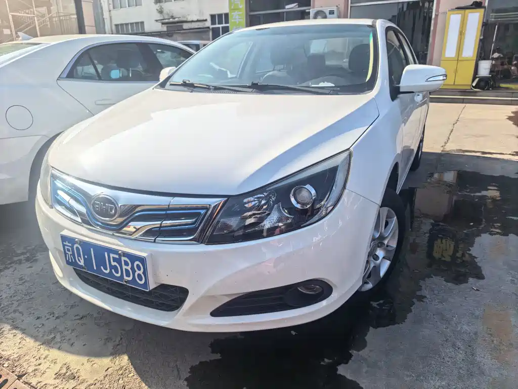 BYD e5 2016