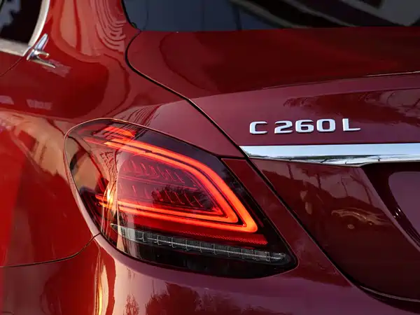 Mercedes-Benz C-Class 2020