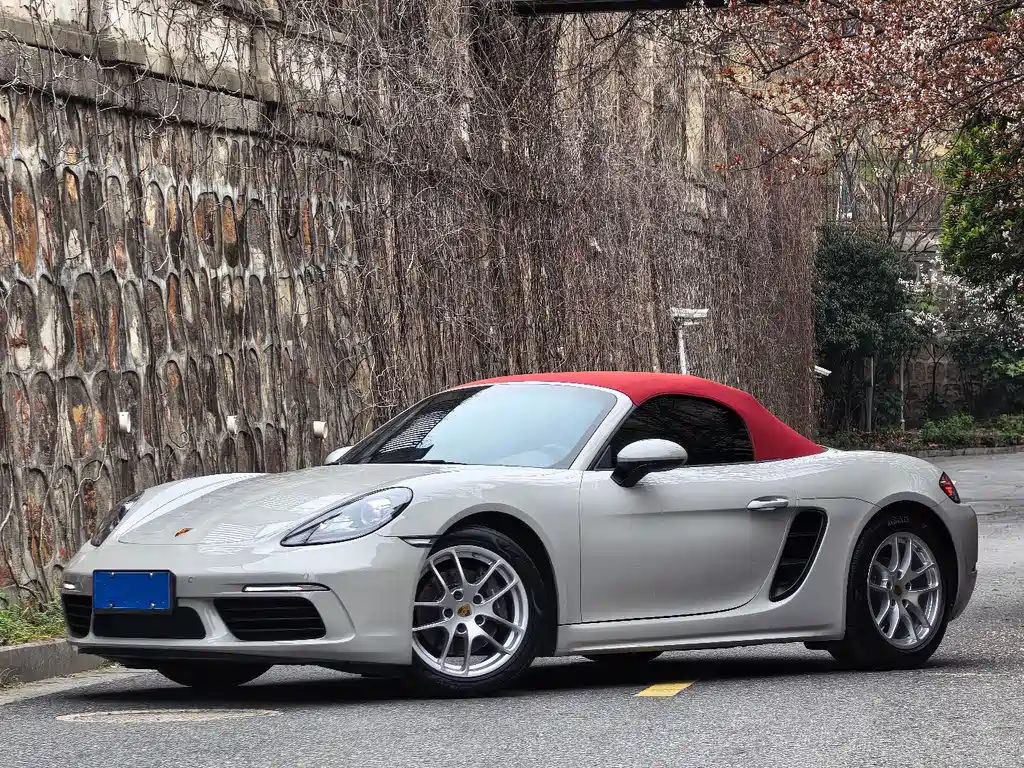 Porsche 718 2024 — фото 10