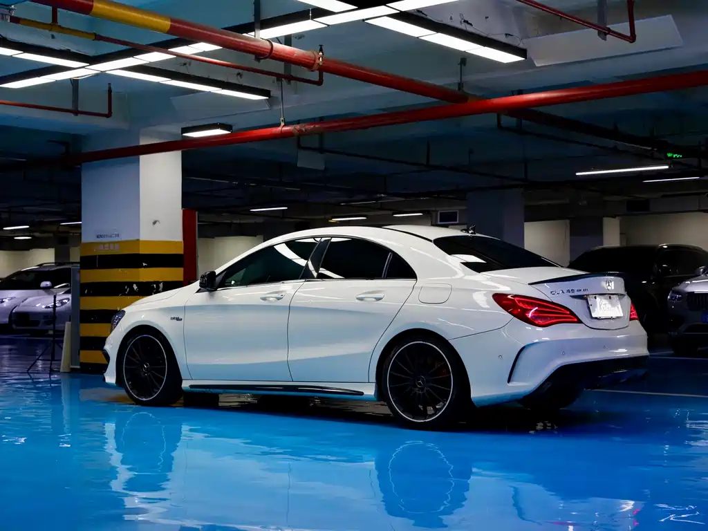 Mercedes-Benz CLA AMG 2015 — фото 3