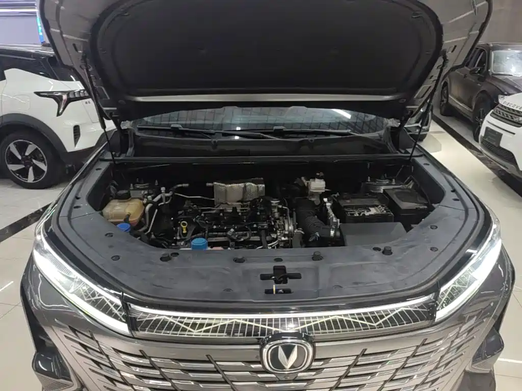 Changan CS75PLUS 2023 — фото 20