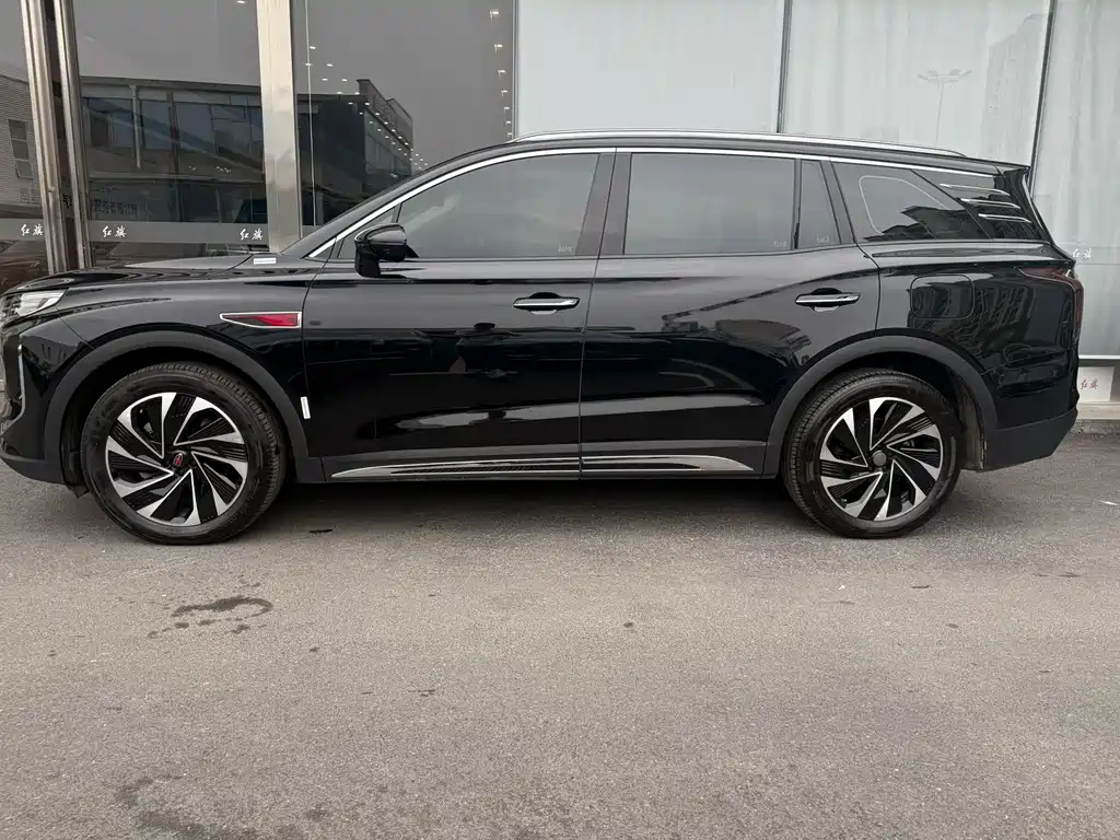 Hongqi HS7 PHEV 2024