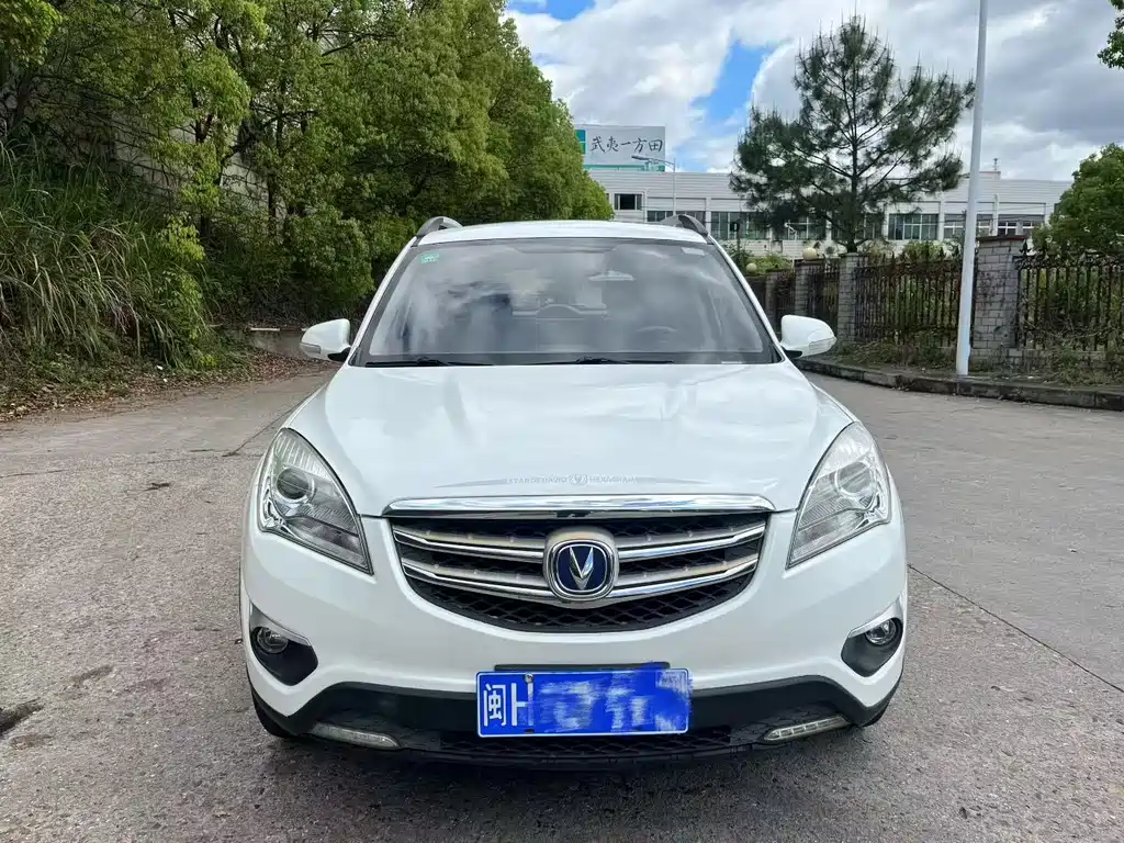 Changan CS35 2016 — фото 2