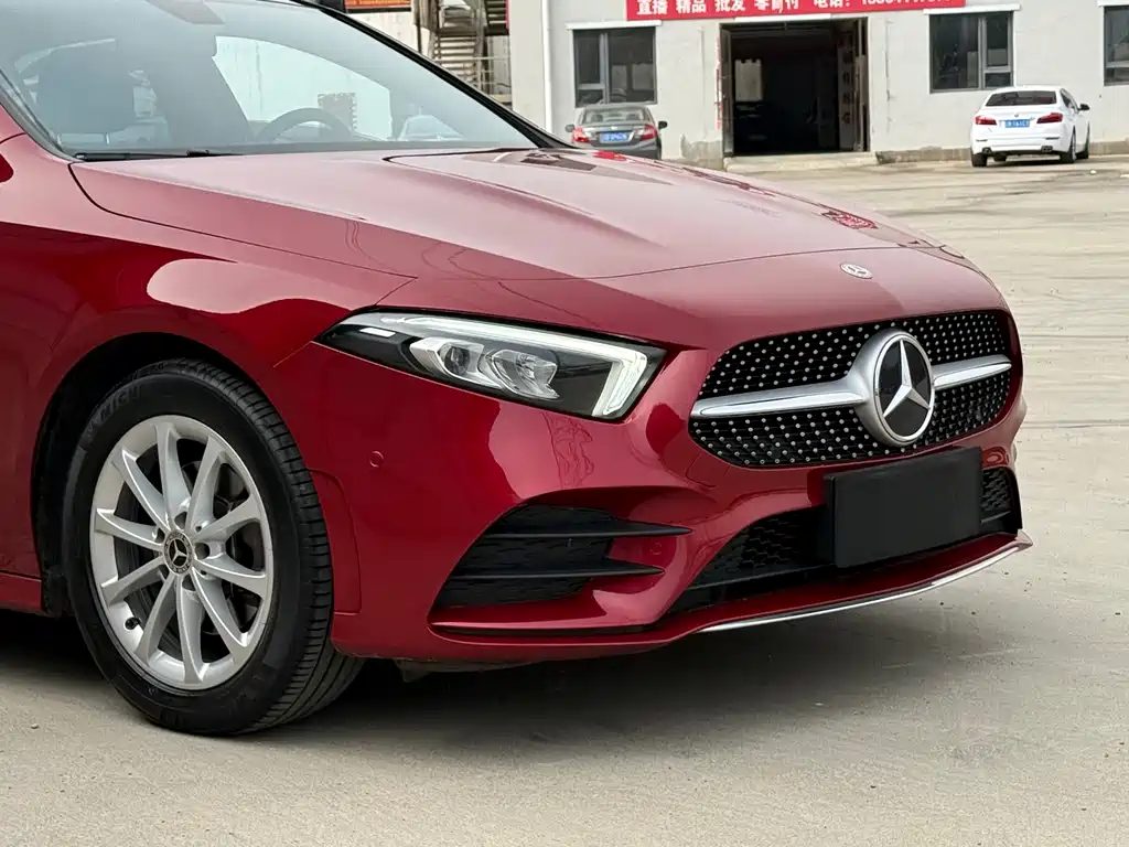 Mercedes-Benz A-Class 2020 — фото 9