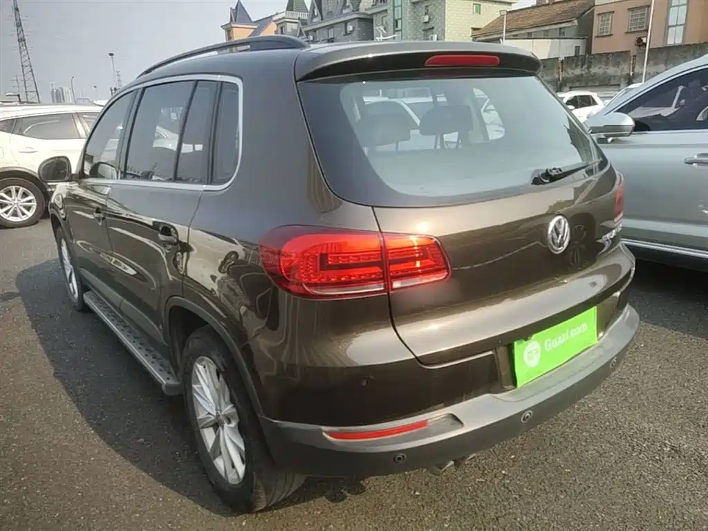 Volkswagen Tiguan 2015 — фото 5