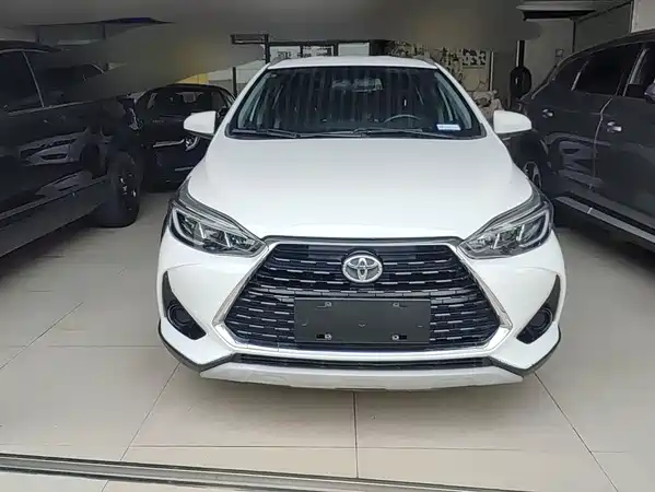 Toyota Yaris L 2020