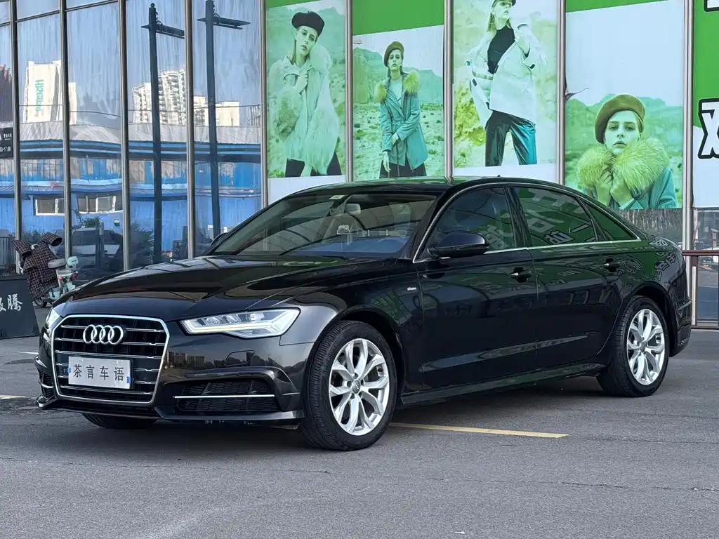 Audi A6L 2019 — фото 1