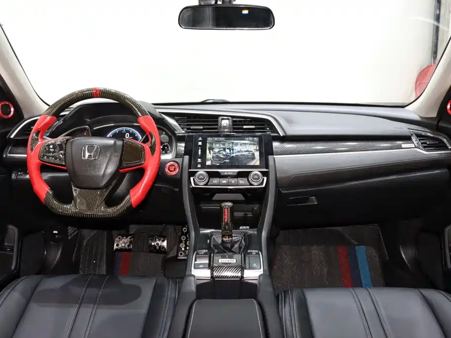 Honda Civic 2021 — фото 11