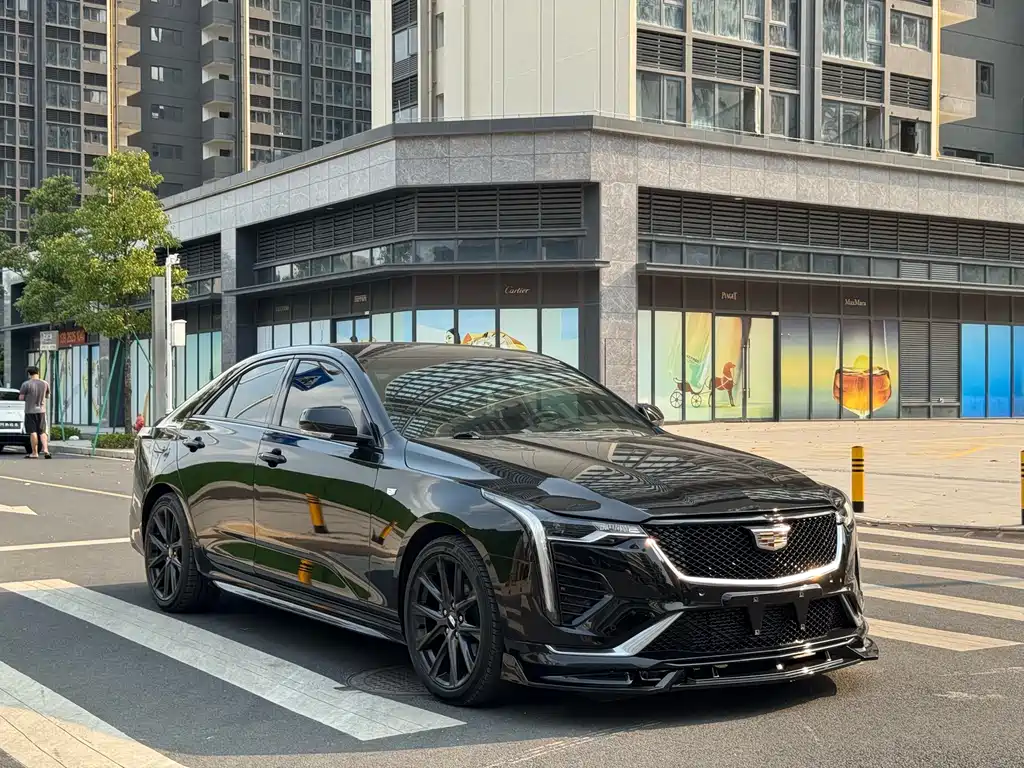 Cadillac CT4 2020 — фото 3