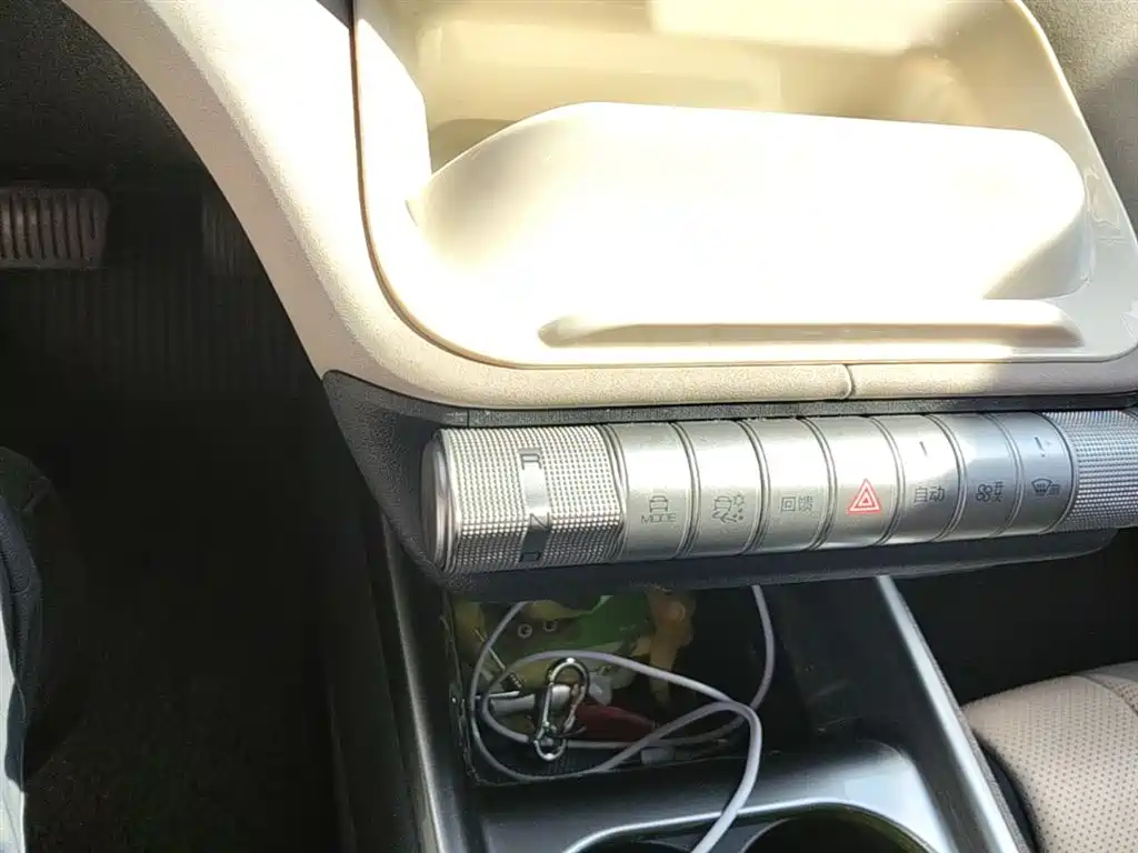 BYD Dolphin 2023 — фото 14