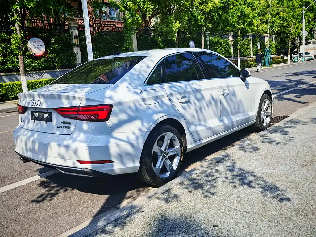 Audi A3 2020 — фото 18