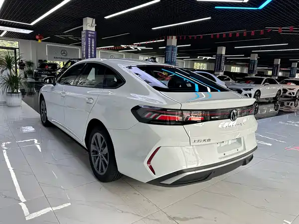 Volkswagen Lamando 2025