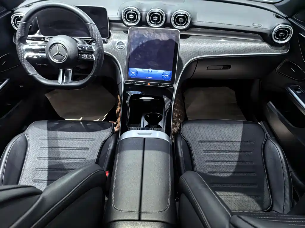 Mercedes-Benz C-Class 2022 — фото 9
