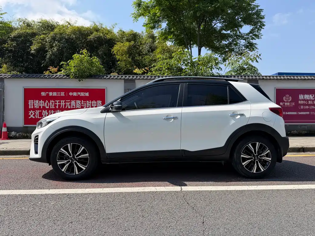Kia KX1 2022 — фото 7