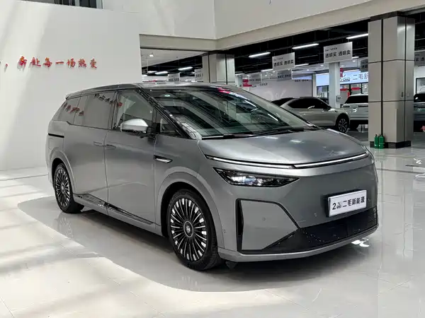 XPeng X9 2026