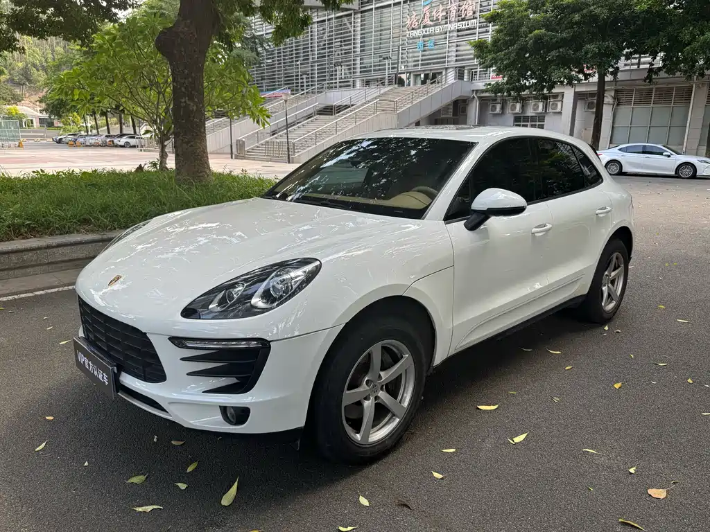 Porsche Macan 2015 — фото 9