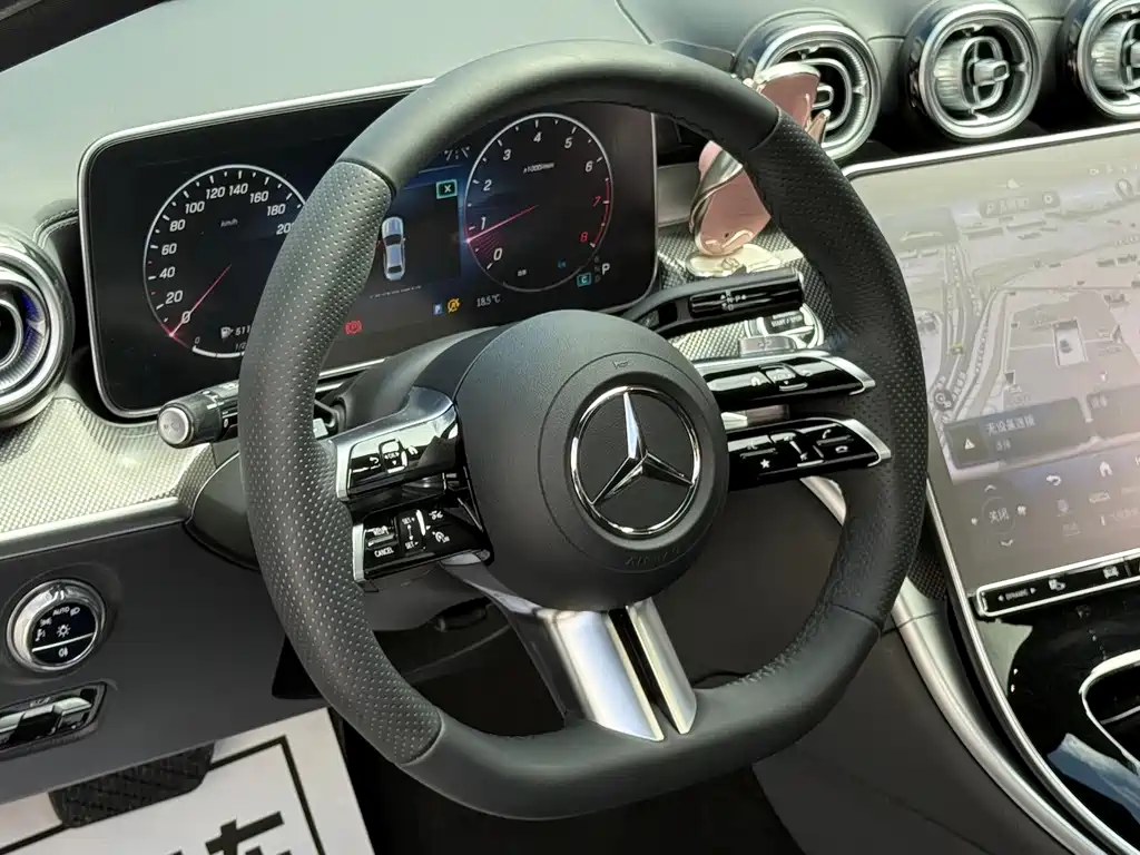 Mercedes-Benz C-Class 2023 — фото 15