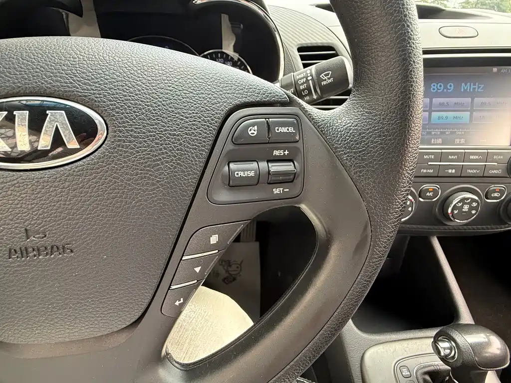 Kia K3 2014 — фото 11