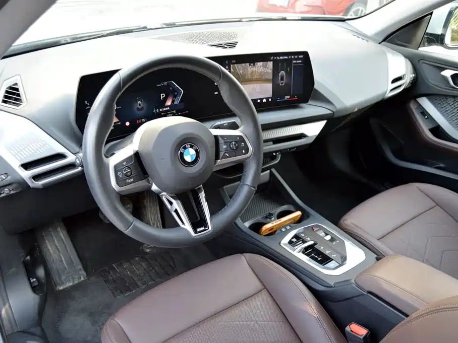 BMW 2 Series 2025 — фото 9