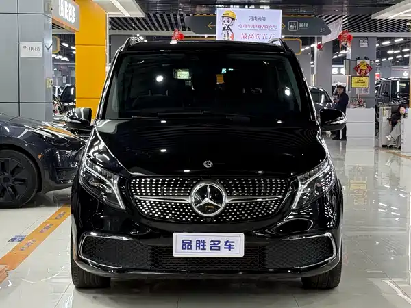 Mercedes-Benz V-Class 2022