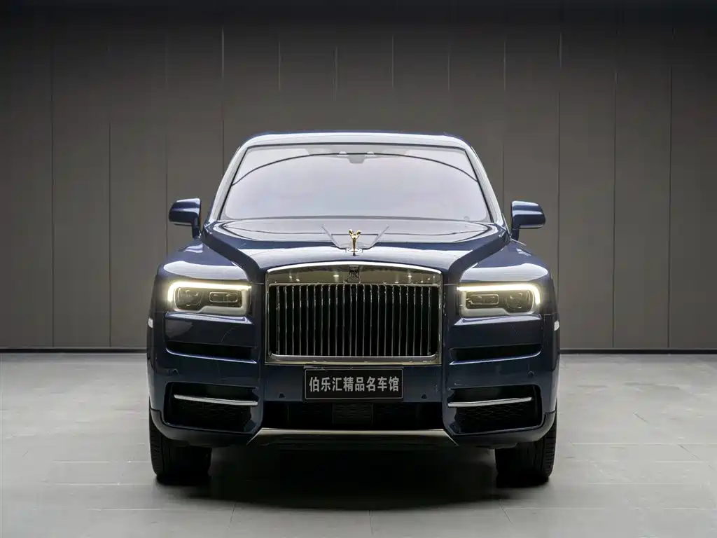 Rolls-Royce Cullinan 2022 — фото 3