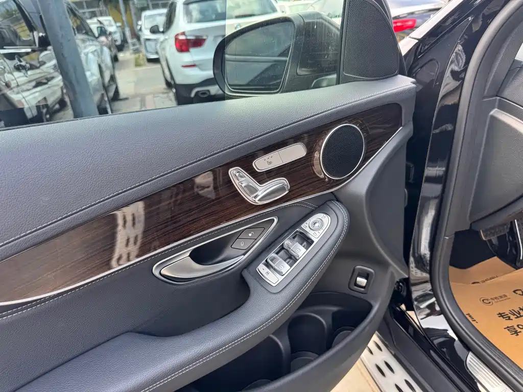 Mercedes-Benz GLC 2017